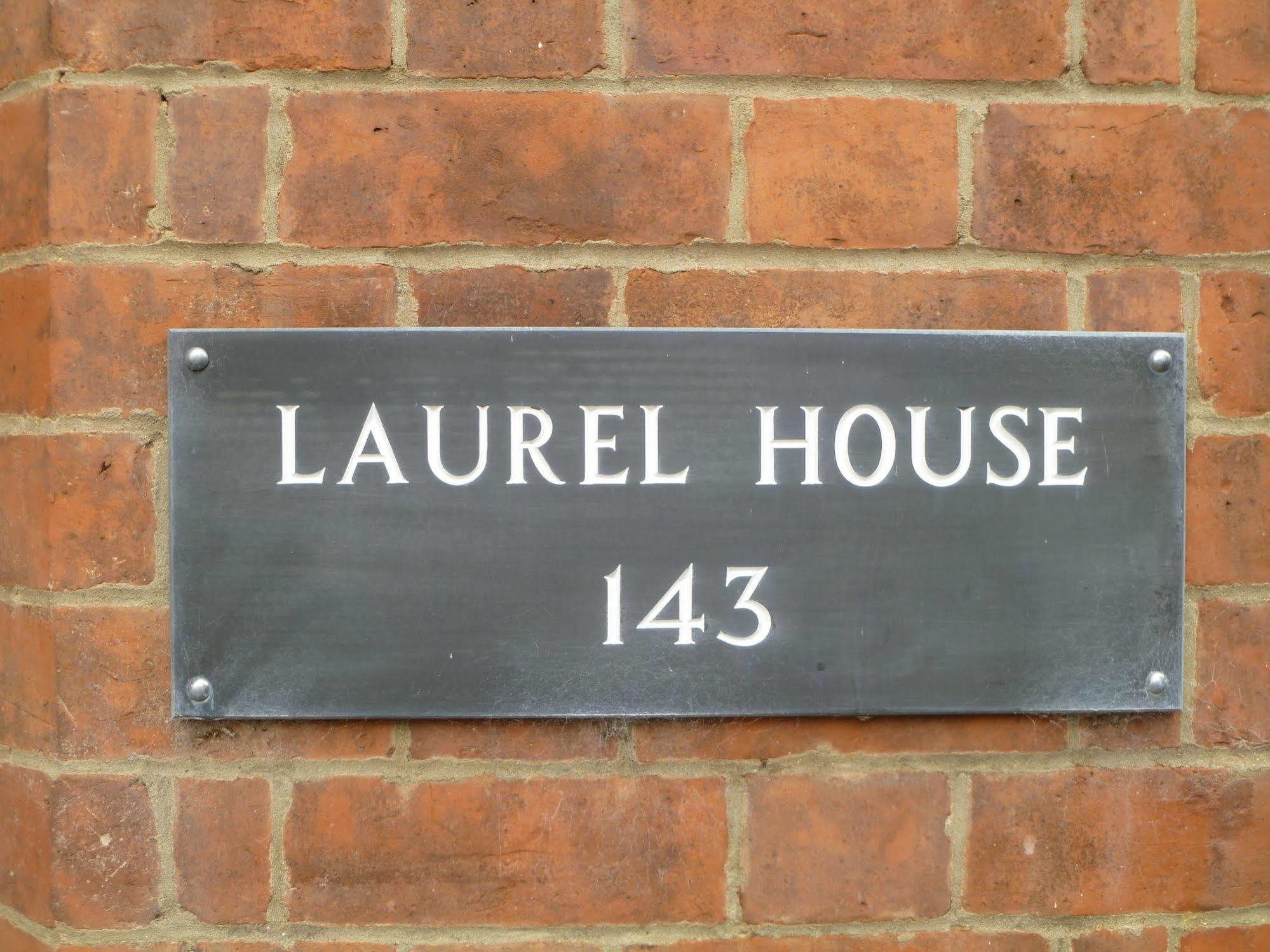 Laurel House Bed and Breakfast Cheltenham Exteriör bild